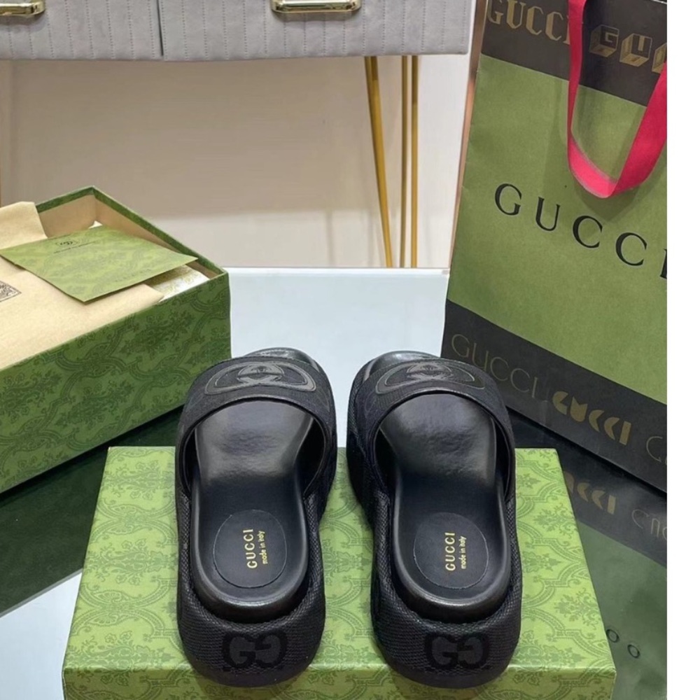 Gucci Black Sandals - Picture 7 of 7